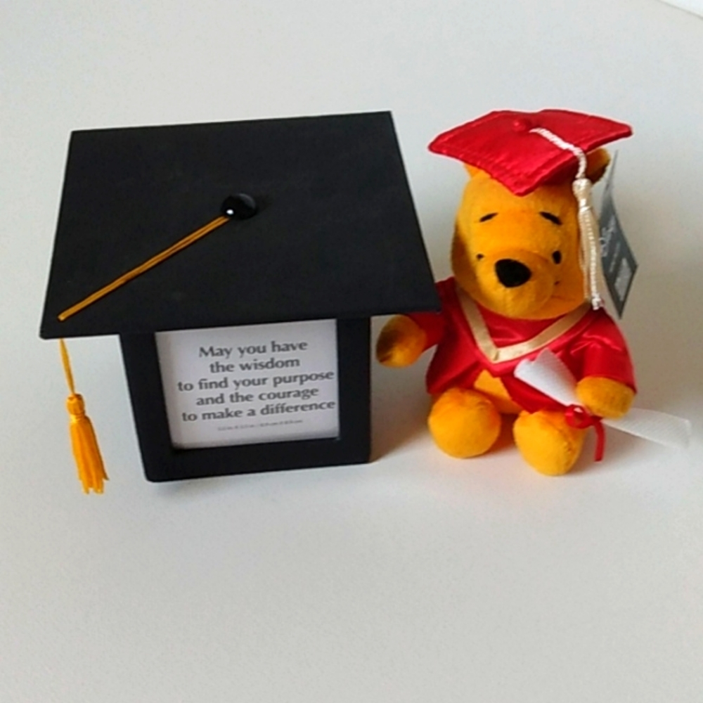 GRADUATION GIFT